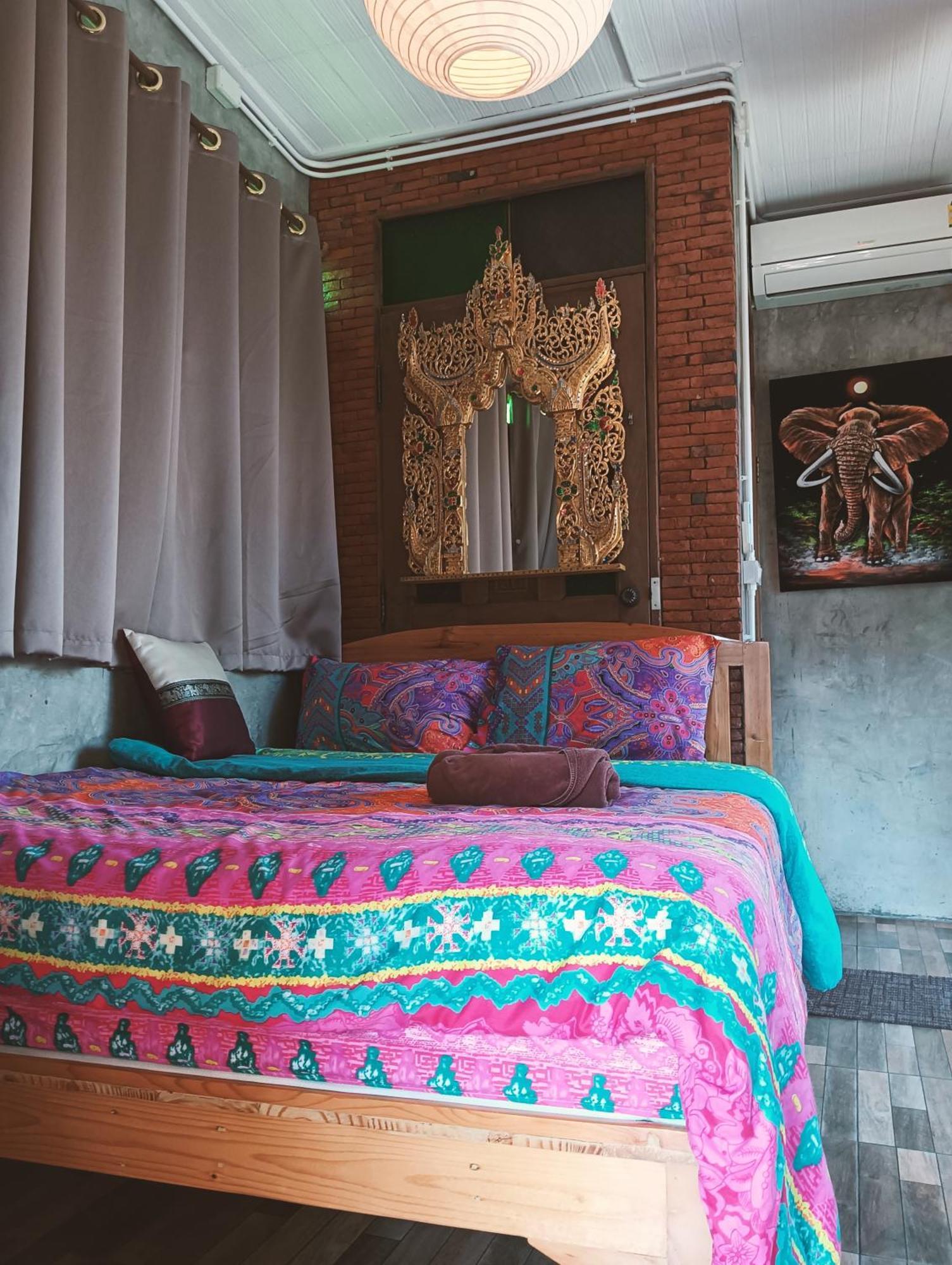 Huen Chiang Man (adults Only) Asrama Chiang Mai