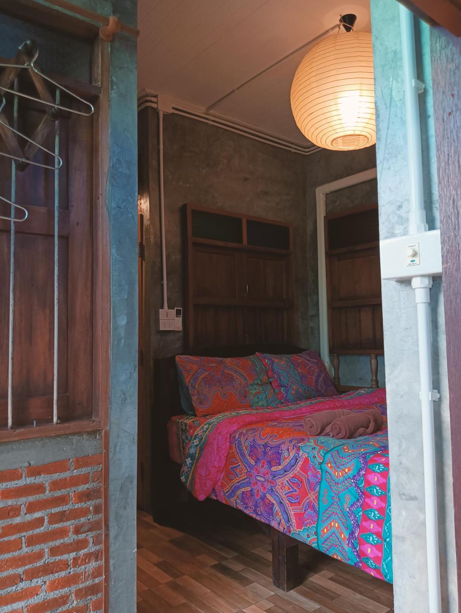 Huen Chiang Man (adults Only) * 清邁